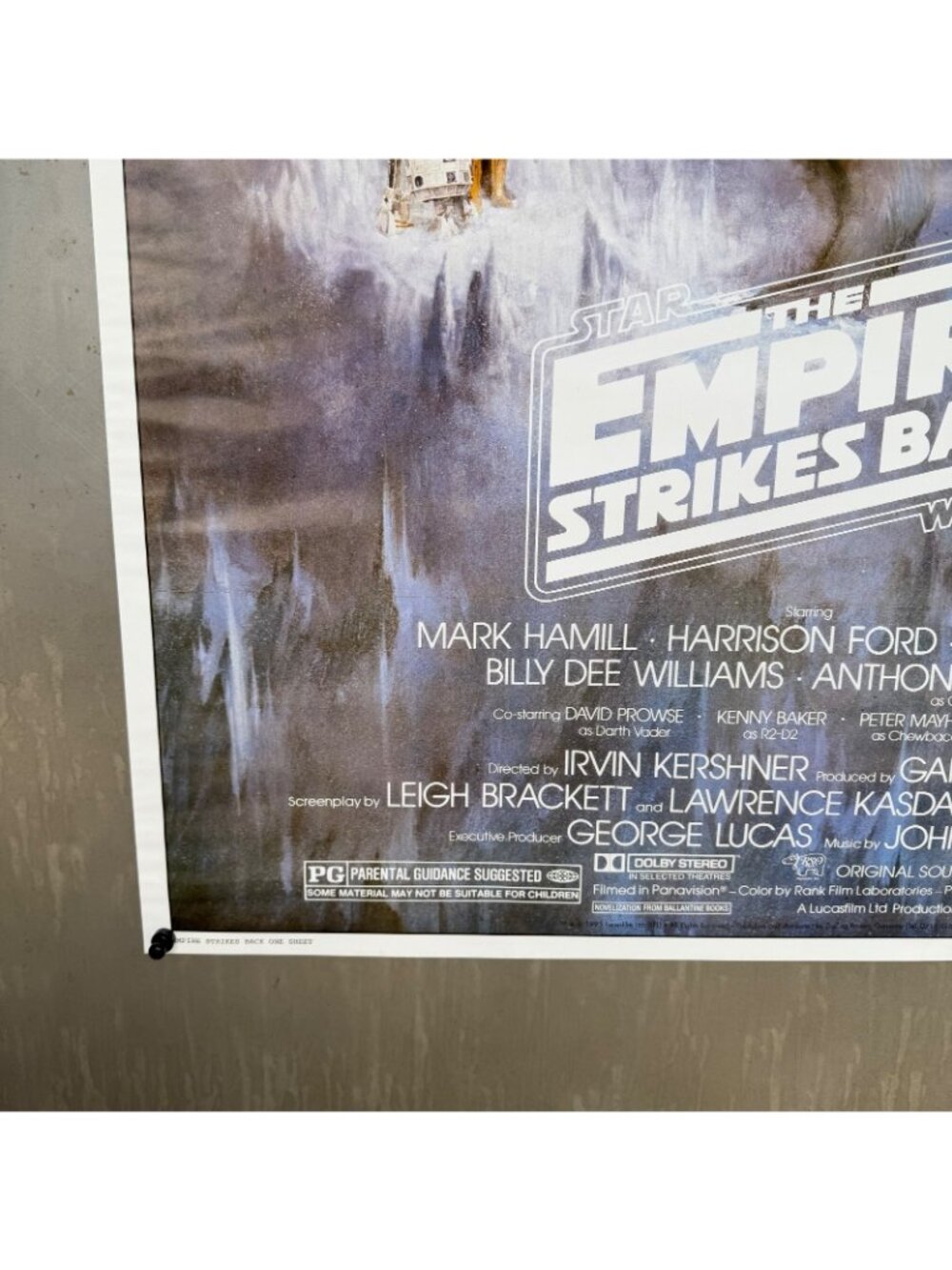 THE EMPIRE STRIKES BACK MOVIE POSTER 27x40 Style A Zig Zag licensed Reprint 1995 - Picture 6 of 13